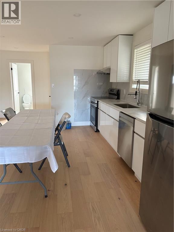 Photo du bâtiment - 13 Penny Ln