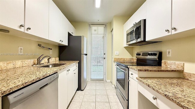 Building Photo - 4775 Chancellor Dr