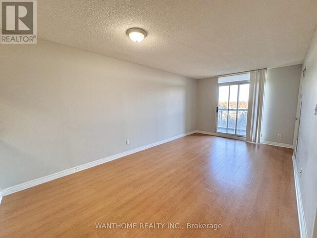 Building Photo - 28 Empress Ave