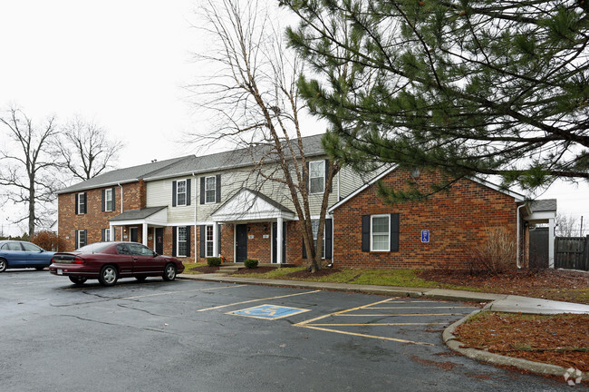 Building Photo - Findlay Commons