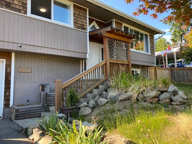 Photo du bâtiment - 3788 Howden Dr