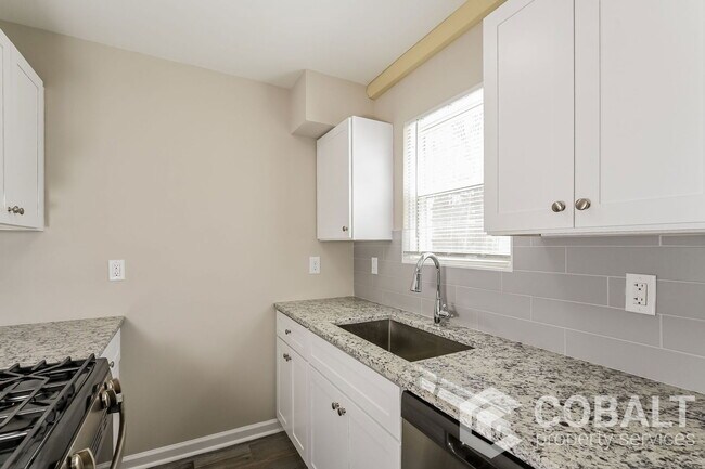 Foto del edificio - 3586 Jackson St