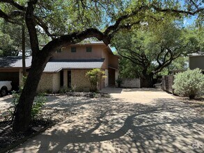 Building Photo - 9106 Rockcrest Cir