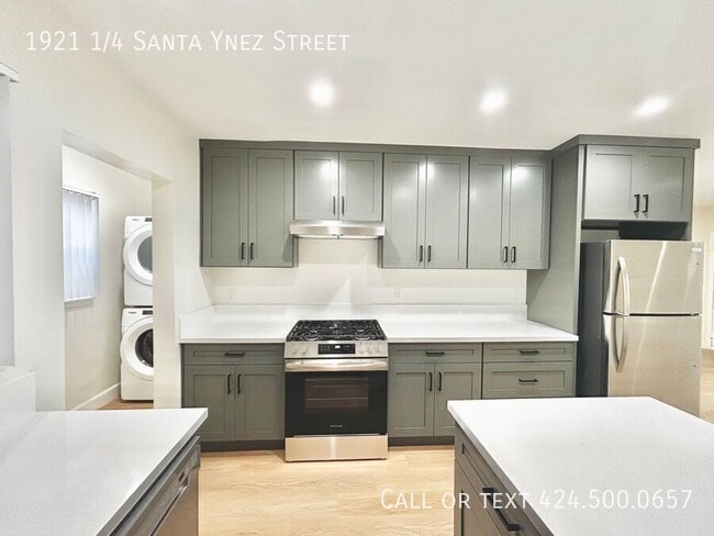 Building Photo - 1921 1/4 Santa Ynez Street-
