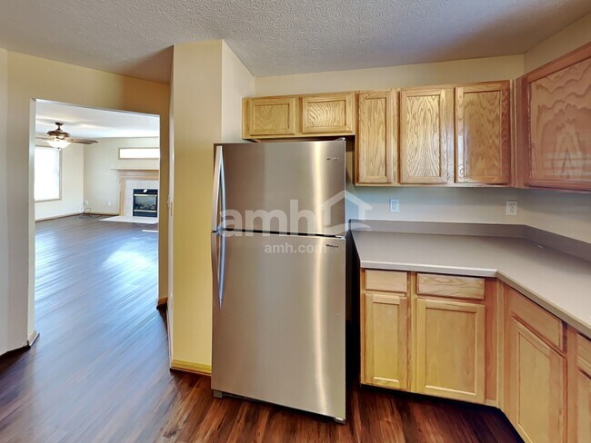 Building Photo - 2151 Staghorn Way
