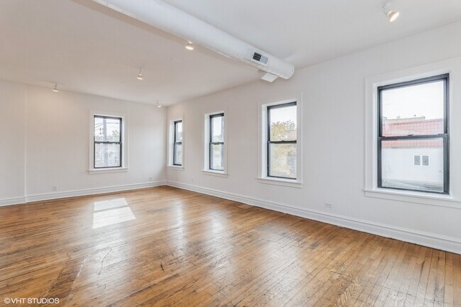 Building Photo - 1721 S Halsted St
