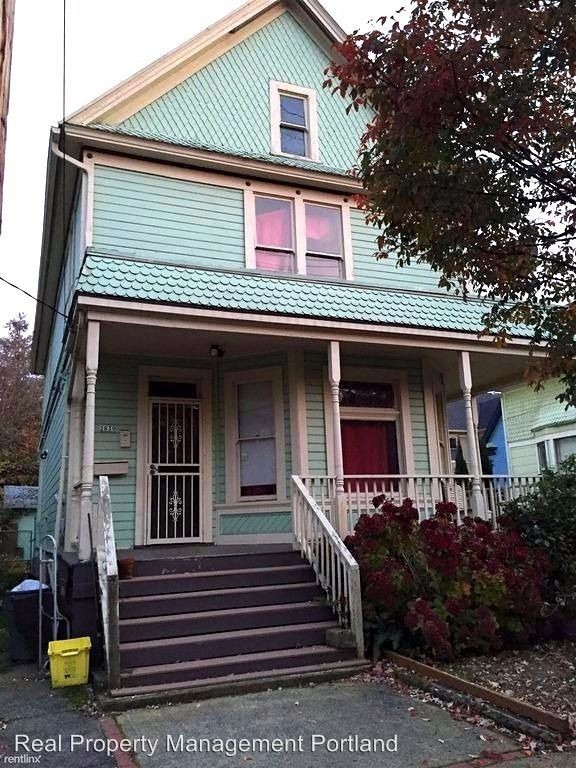 Primary Photo - 2830 NE Rodney Ave