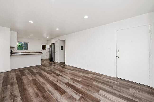 ready for your style - 45 Reed Blvd