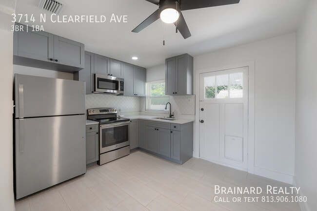 Foto del edificio - 3714 N Clearfield Ave