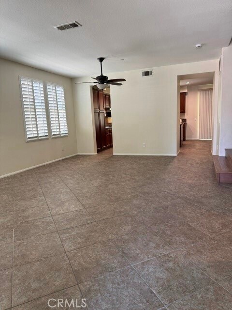 Foto del edificio - 1133 Shady Creek Dr