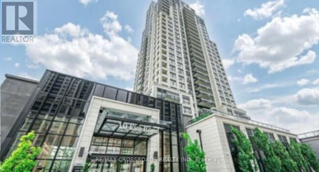 Building Photo - 10 Eva Rd