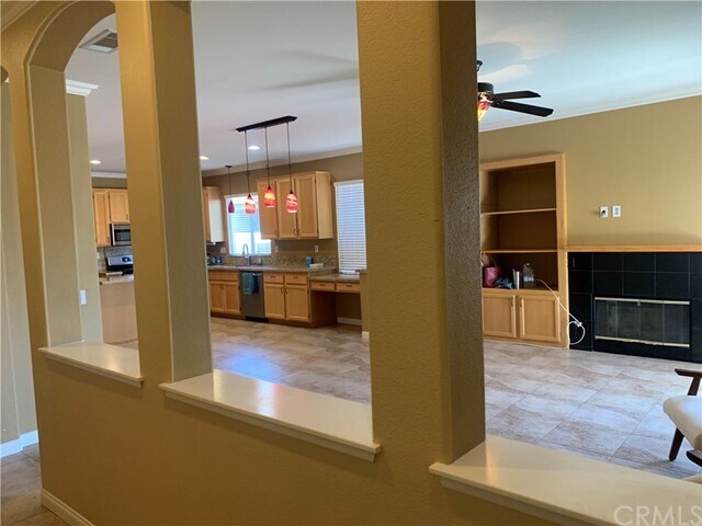 Building Photo - 28179 Meadowsweet Dr