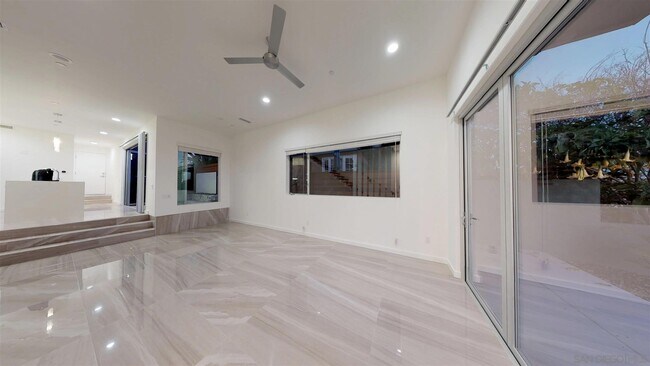 Building Photo - 162 Imperial Beach Blvd