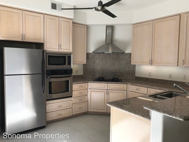 Building Photo - 2 br, 2.5 bath House - 635 1st Street West