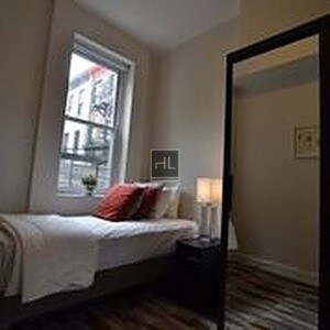 Primary Photo - 331 State St