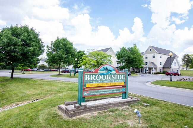 Foto del edificio - Brookside I & II Senior Apartments