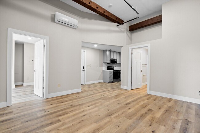 Building Photo - 121 Public Sq