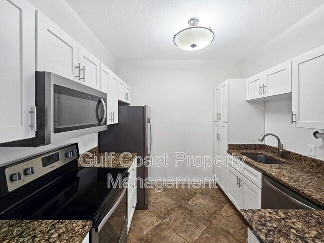 Building Photo - 4802 51st St W