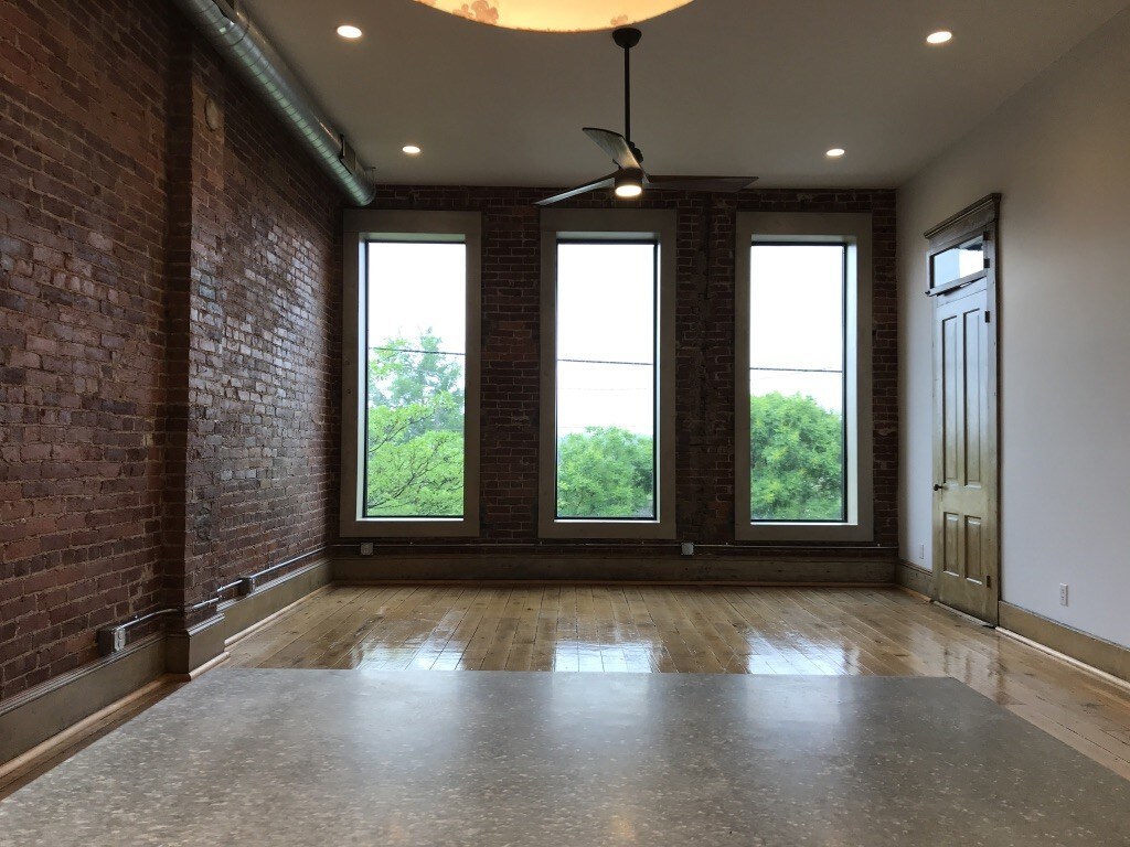 Living Room - 209 E Main St