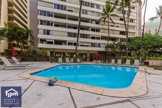 Foto del edificio - 425 Ena Rd