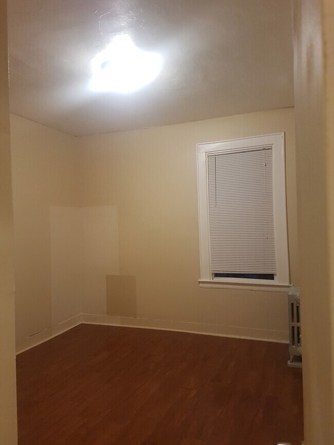 Foto del edificio - 426 Kerrigan Blvd