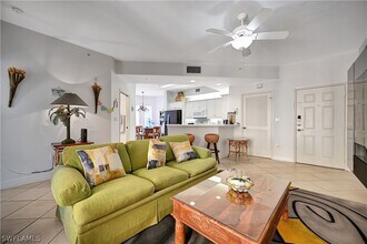 Building Photo - 410 Bayfront Pl