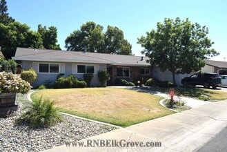 Building Photo - 9006 El Patio Ct