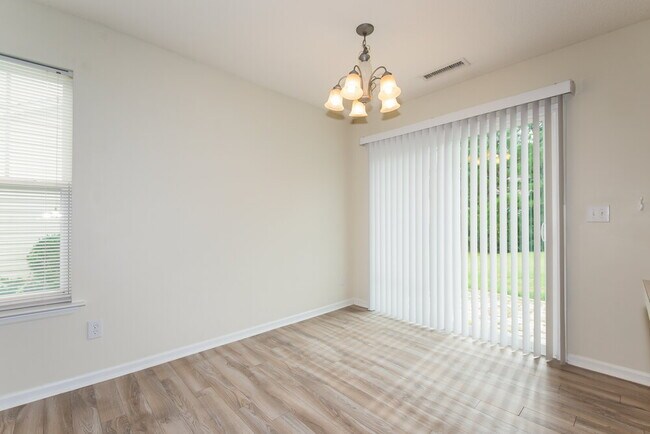 Foto del edificio - 3800 Hopper St