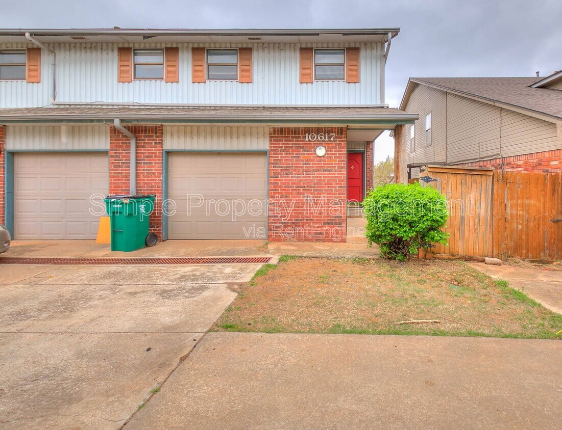 Foto principal - 10617 N MacArthur Blvd
