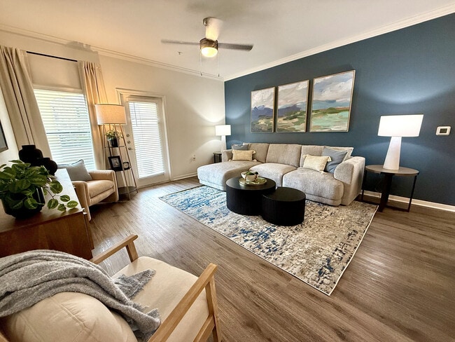 Building Photo - The Abbey at Park Lakes