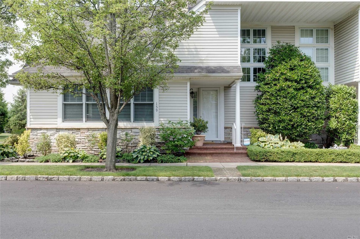 Primary Photo - 159 Harbor View Dr