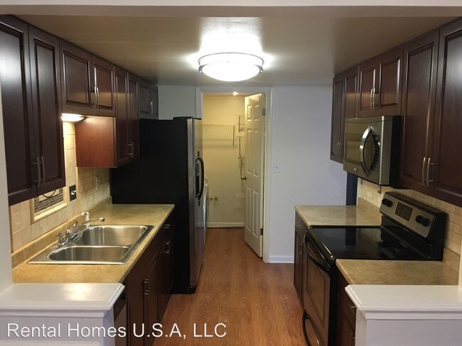 Foto del edificio - 2 br, 2 bath House - 2988 St. Albans Common