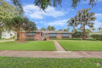 Building Photo - 705 Osprey Way