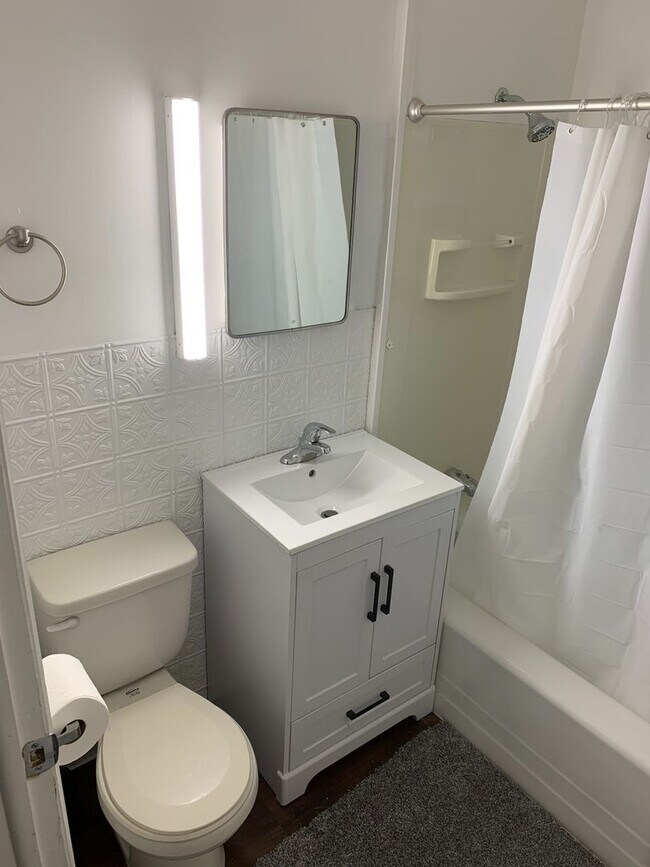 Foto del edificio - 608 N 19th St