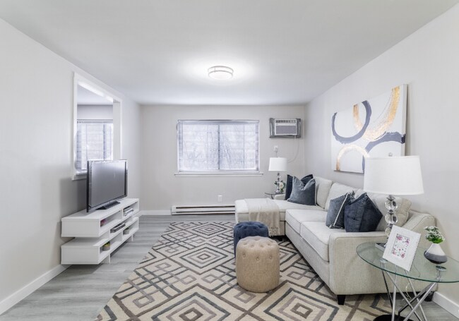 Foto del edificio - 311-313 N Sycamore Ave