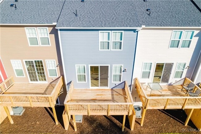 Building Photo - 633 Rivanna Hl Rd