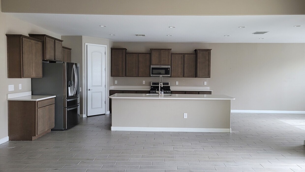 Foto del edificio - 38213 W San Clemente St