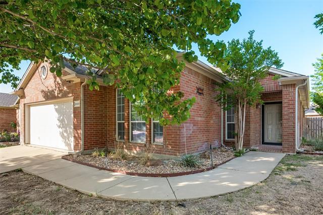 Building Photo - 5900 Ozark Dr