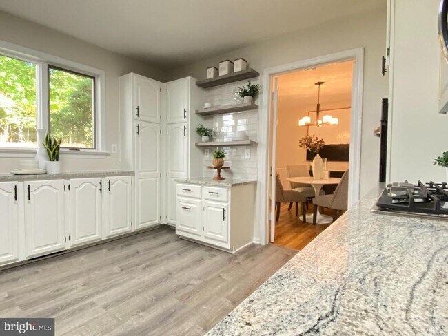 Building Photo - 11509 Parkedge Dr
