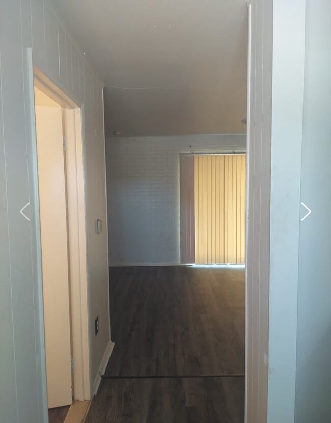 Building Photo - 660-672 Flint Rd