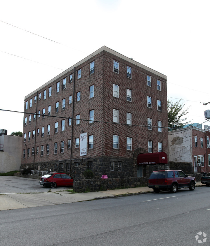 Primary Photo - Brandywine Gateway Apartments