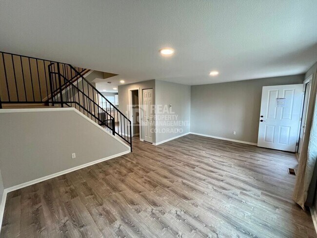 Foto del edificio - 3061 W 92nd Ave