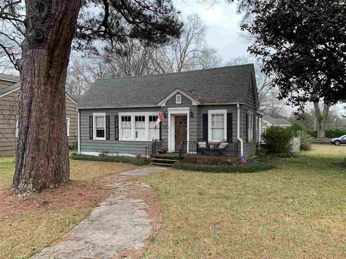 Primary Photo - 4110 Council Cir