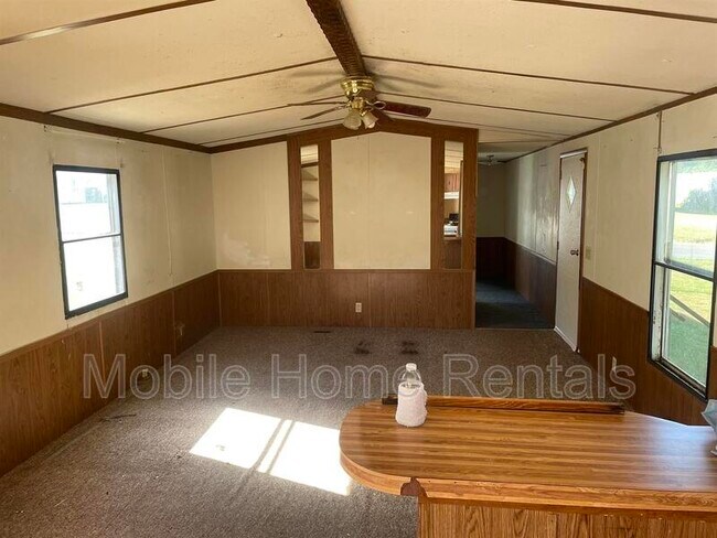Building Photo - 3224 Idlewild Dr