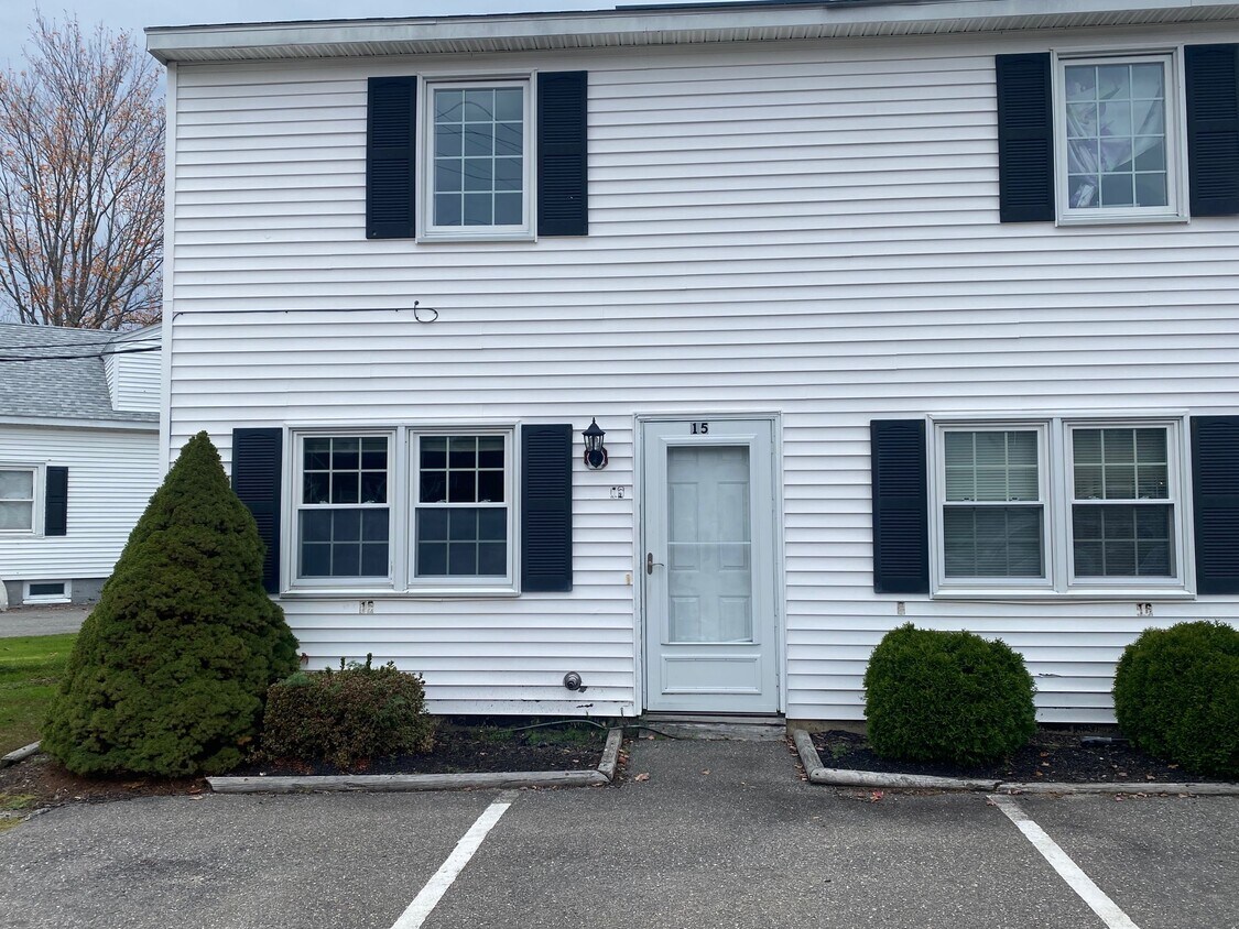 172 Saco Ave, Old Orchard Beach, ME 04064 Townhome Rentals in Old