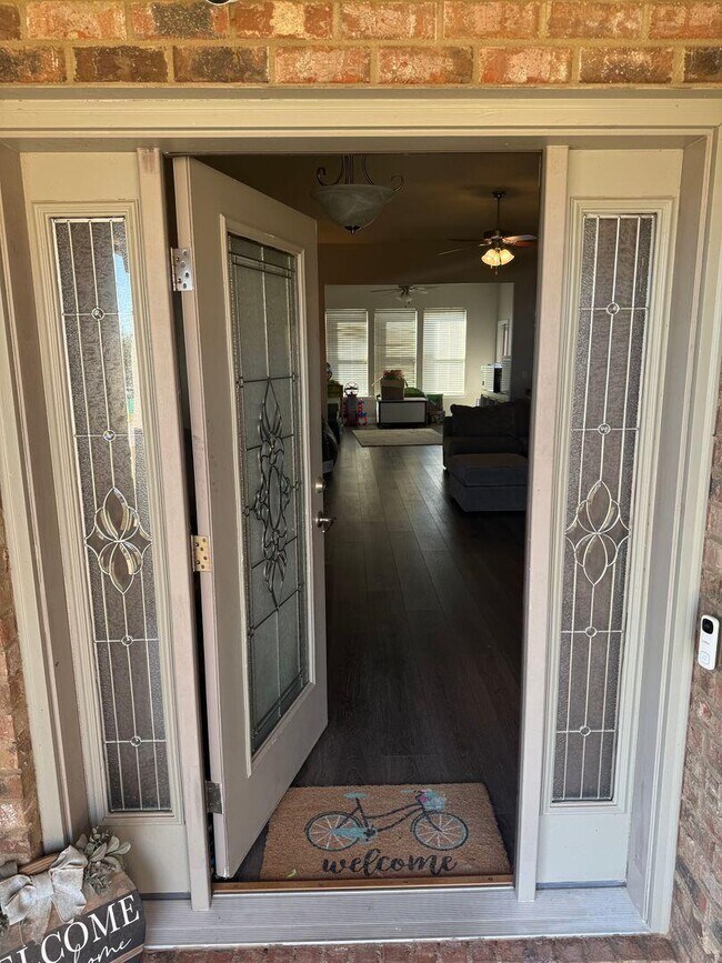 Foto del edificio - 3070 Crown Creek Cir