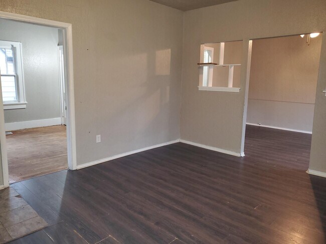 Foto del edificio - 628 N 8th St