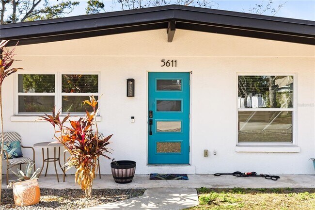 Foto del edificio - 5611 S Sheridan Rd