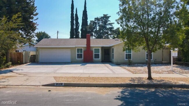 Foto del edificio - 3 br, 2 bath House - 20238 Superior St