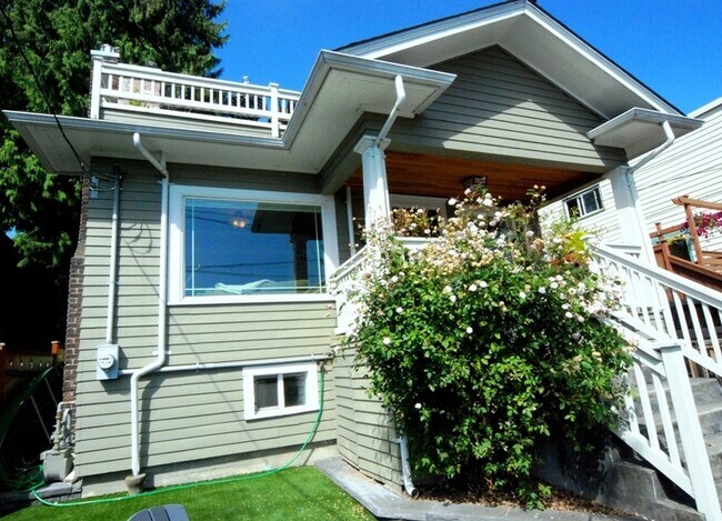 Foto del edificio - 3911 1st Ave NE